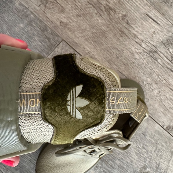 Adidas NMD R1 Orbit Green - Picture 3 of 5